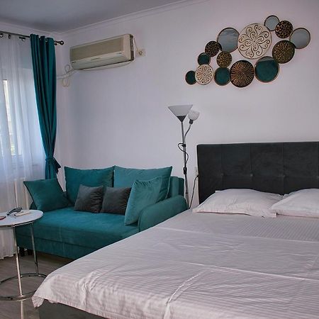 Sunrise By The Sea Apartment Constanta Exterior photo